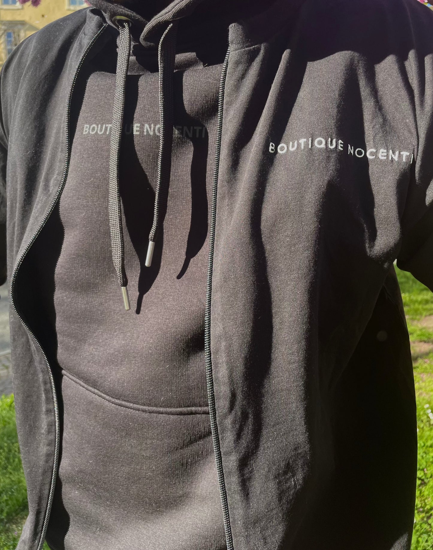 BUTTERFLY EFFECT Zip T-shirt Nera